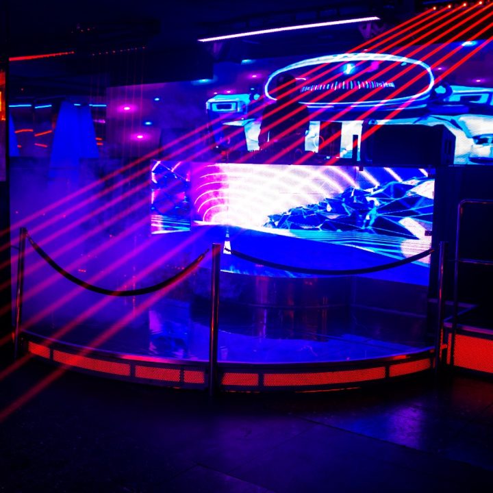 Pantallas LED Interior flexible Discoteca Tramps